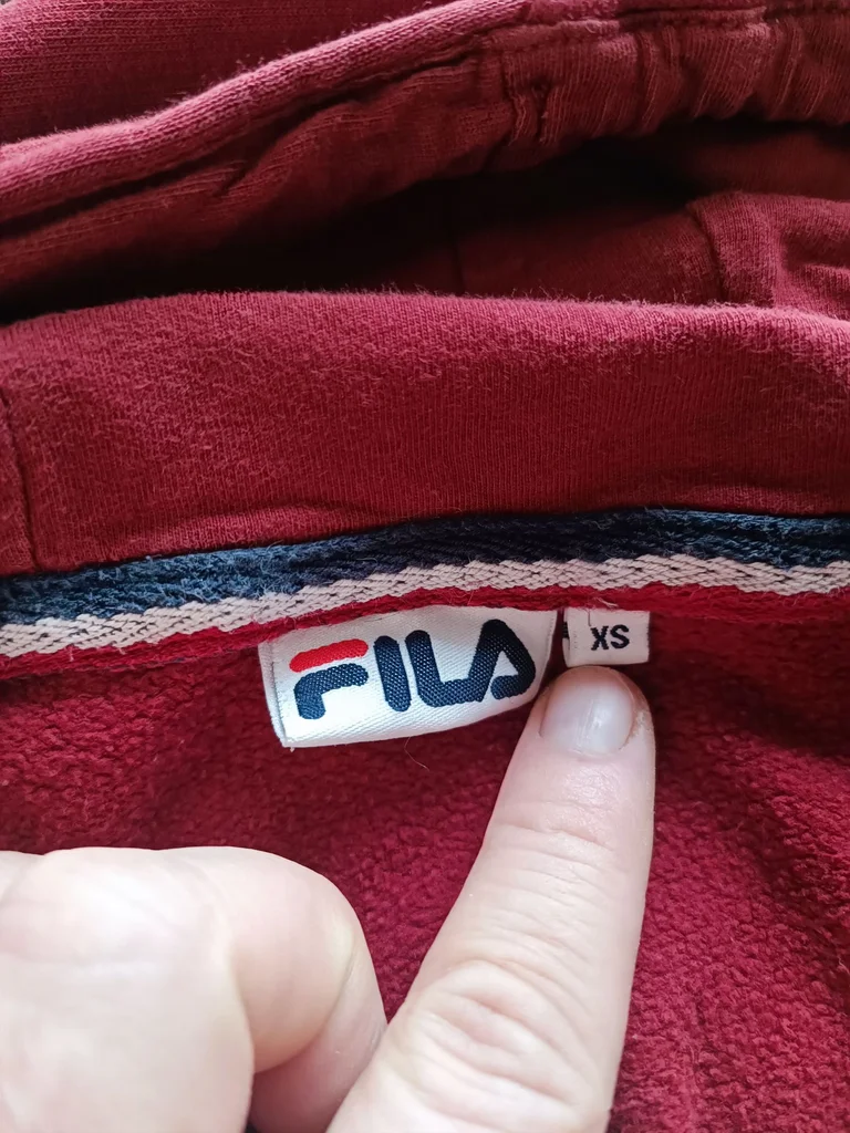 Fila boys' hooded sweatshirt size XS in good condition, red color – photo 4